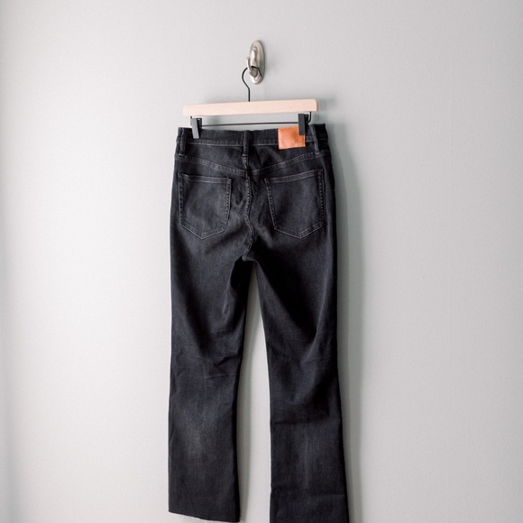 J.Crew 9" Demi-Boot Crop Jean in Charcoal Size 29 - Picture 6 of 13